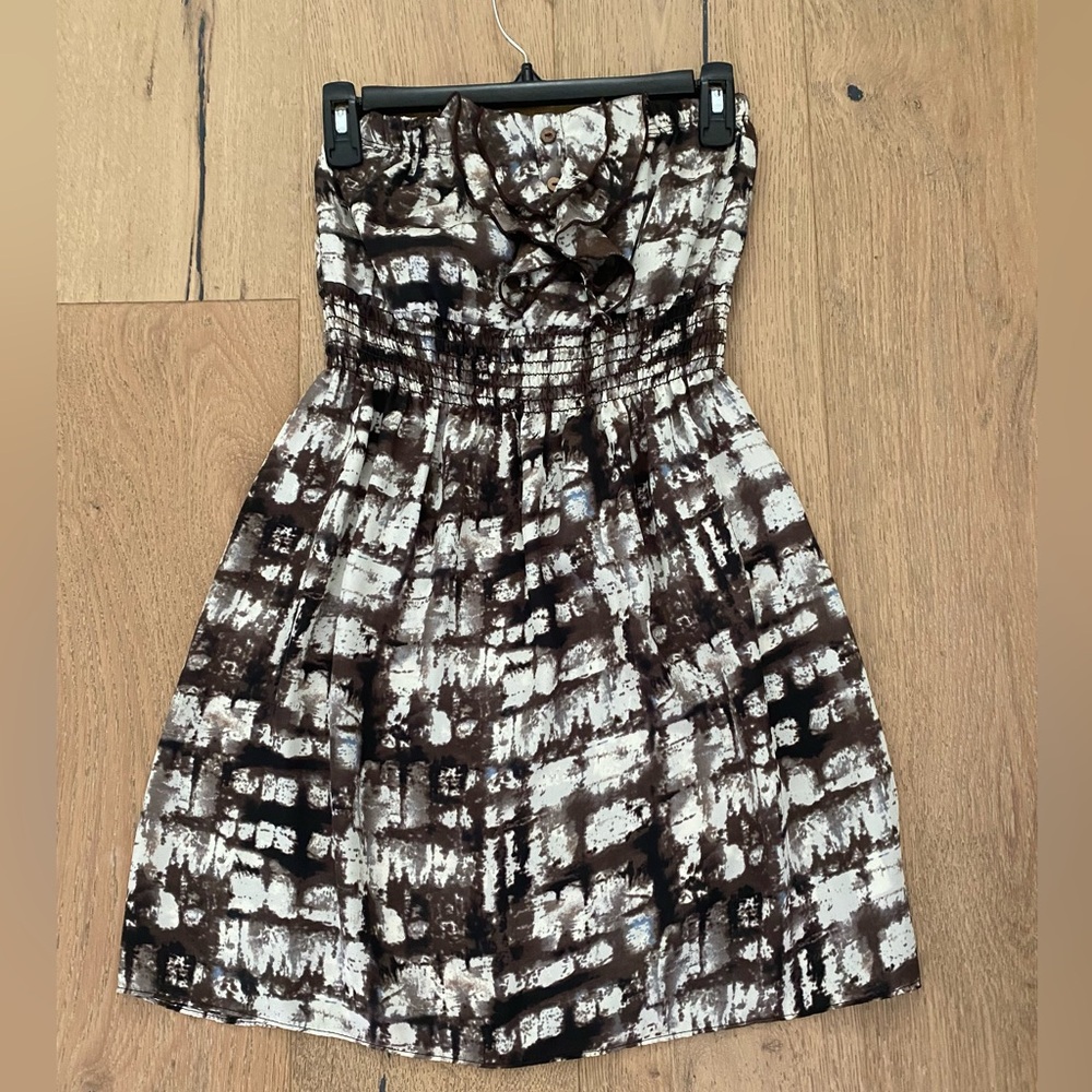 Brown and White Patterned Dress